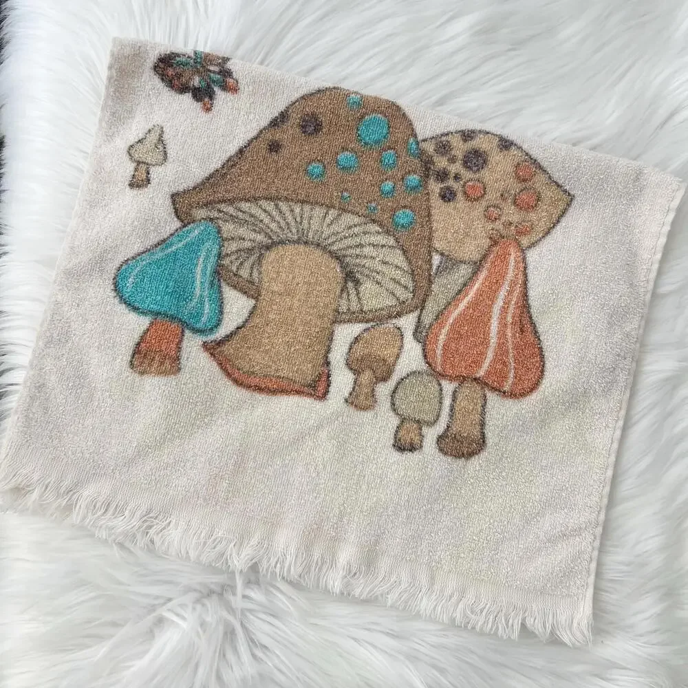 Cannon USA, vintage mushroom toadstool towel hand towel